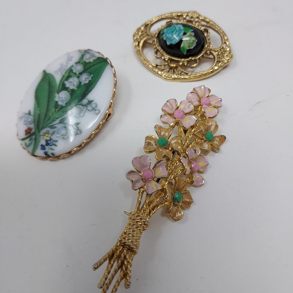 Vintage Floral Brooches Lot of 3 Painted Enamel Gold Tone Retro Victorian Style